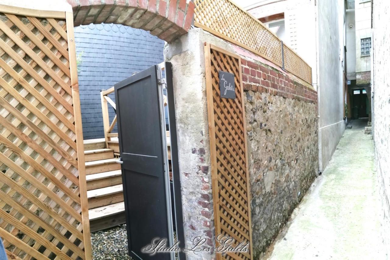 La Venelle Du Bassin Honfleur Exterior foto